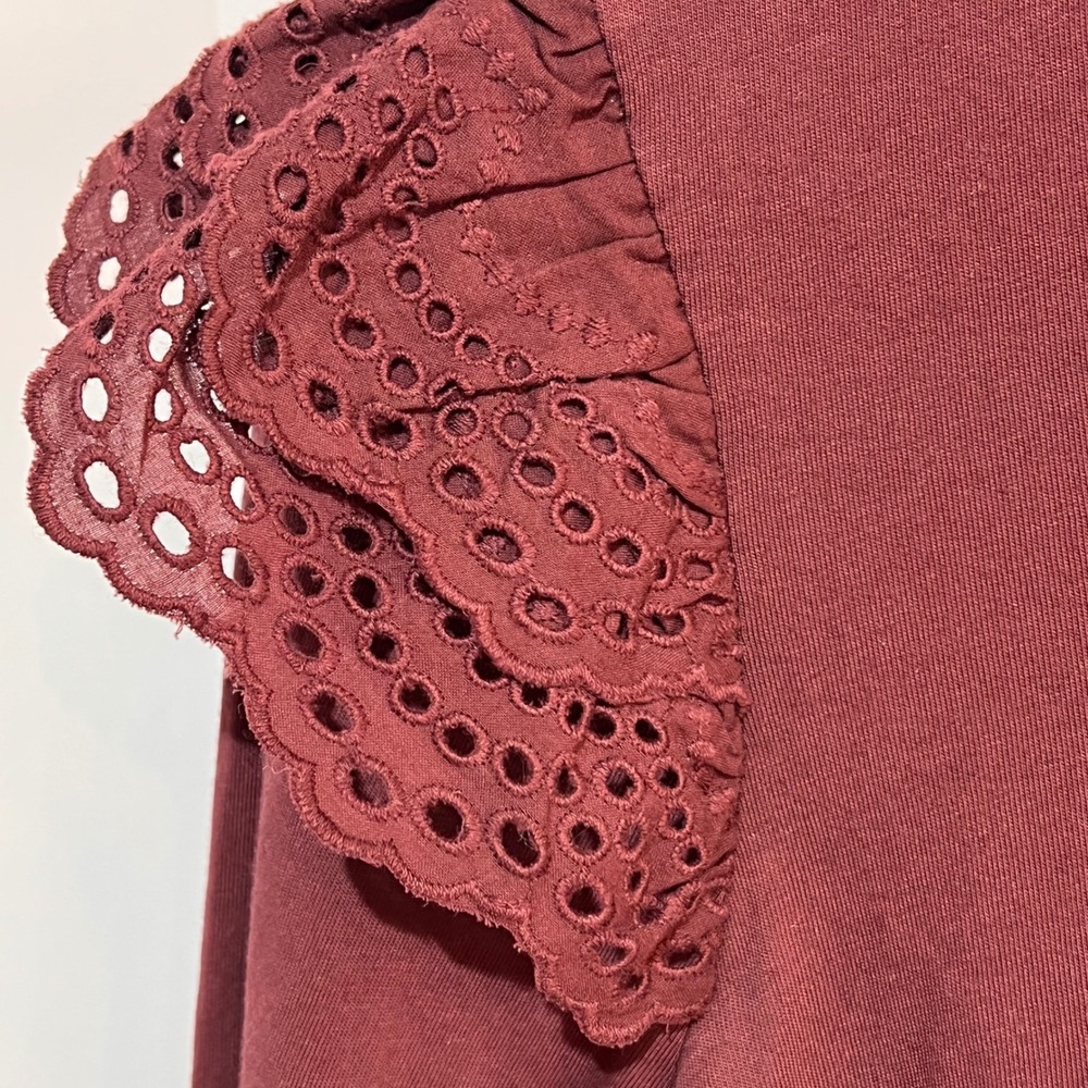 Joe's Jeans Burgundy Long Sleeve Top Eyelet Ruffle Shoulder‎ Womens - Picture 3 of 6